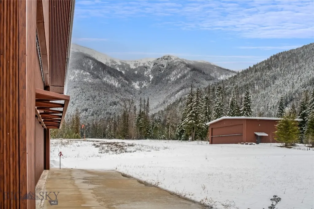 189 Blue Creek Road Heron MT 59844
