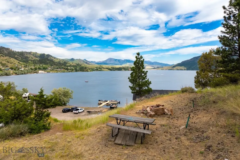 1350 Beartooth Road Wolf Creek MT 59648