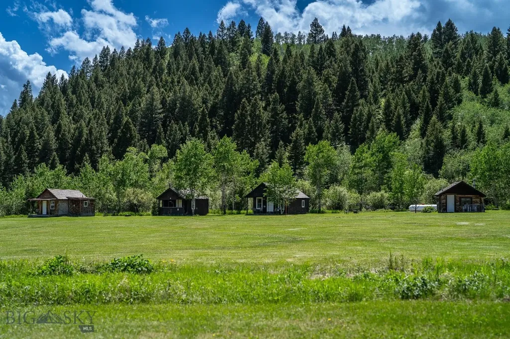 5200 Elk Lake Road Lima MT 59739