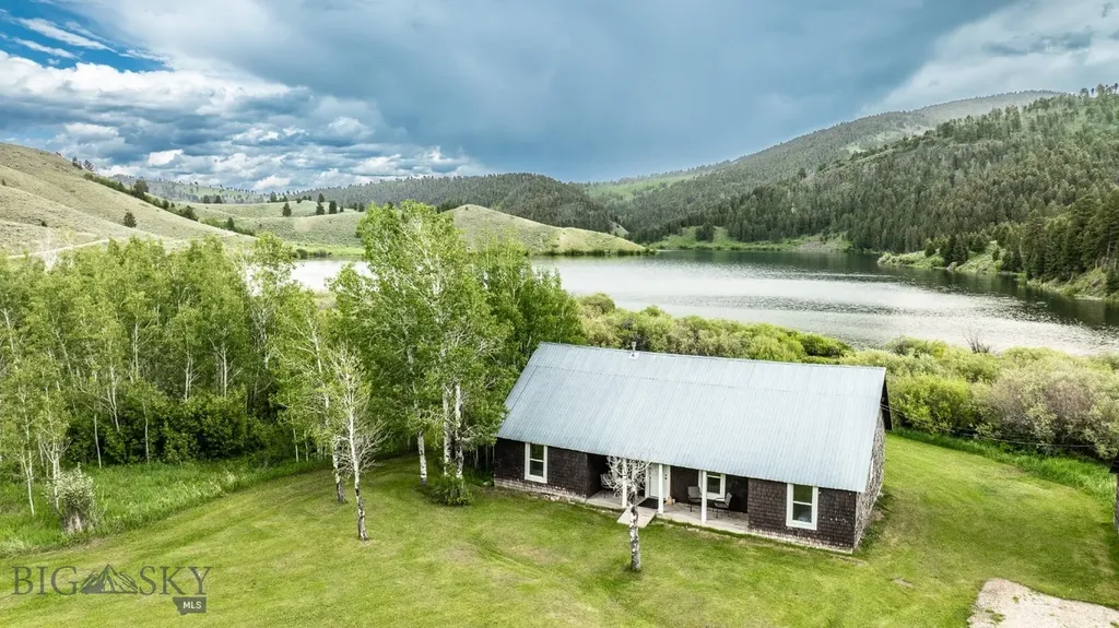 5200 Elk Lake Road Lima MT 59739