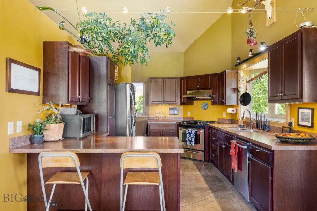 13 Blue Wing Road Ennis MT 59729