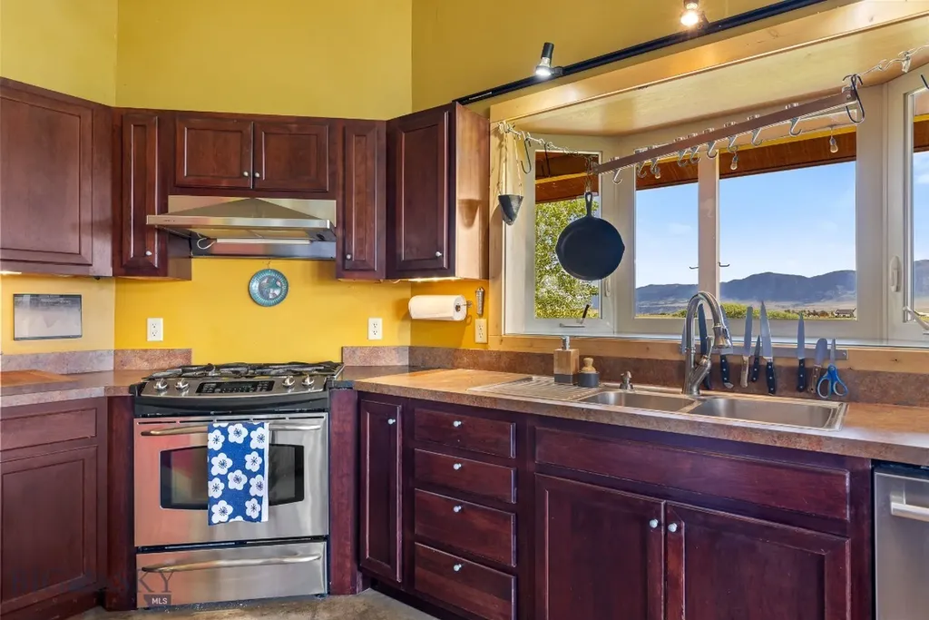 13 Blue Wing Road Ennis MT 59729