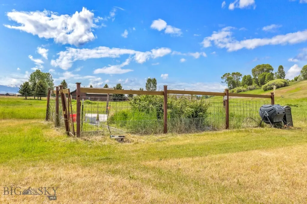 13 Blue Wing Road Ennis MT 59729
