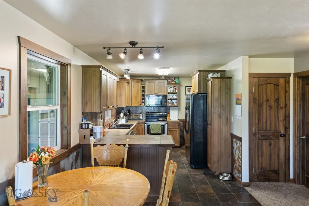 120 N Pine Butte Road Bozeman MT 59718