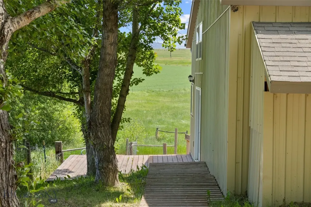 120 N Pine Butte Road Bozeman MT 59718