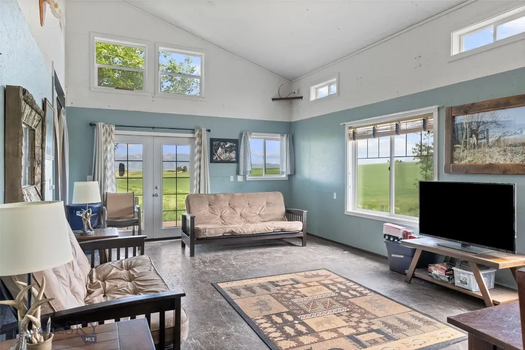 120 N Pine Butte Road Bozeman MT 59718