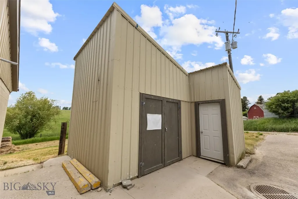120 N Pine Butte Road Bozeman MT 59718