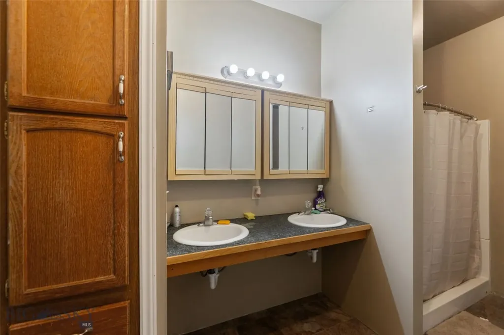 120 N Pine Butte Road Bozeman MT 59718