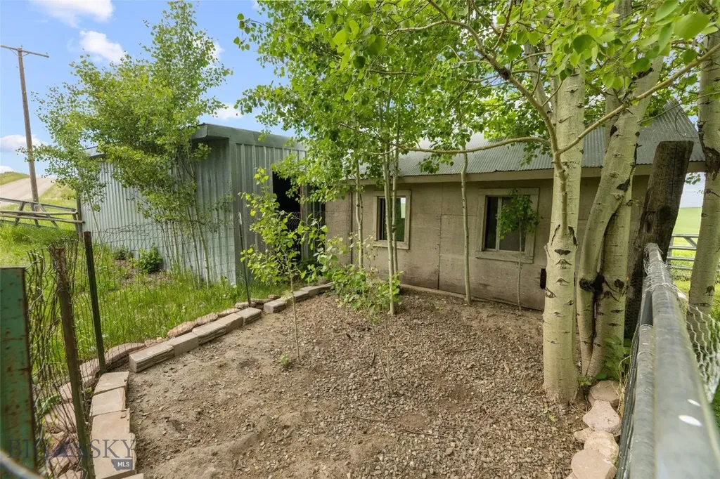 120 N Pine Butte Road Bozeman MT 59718