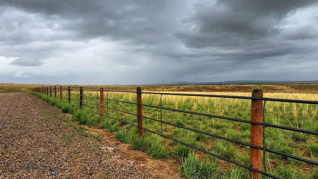 600 Blue Ribbon Lane Dillon MT 59725