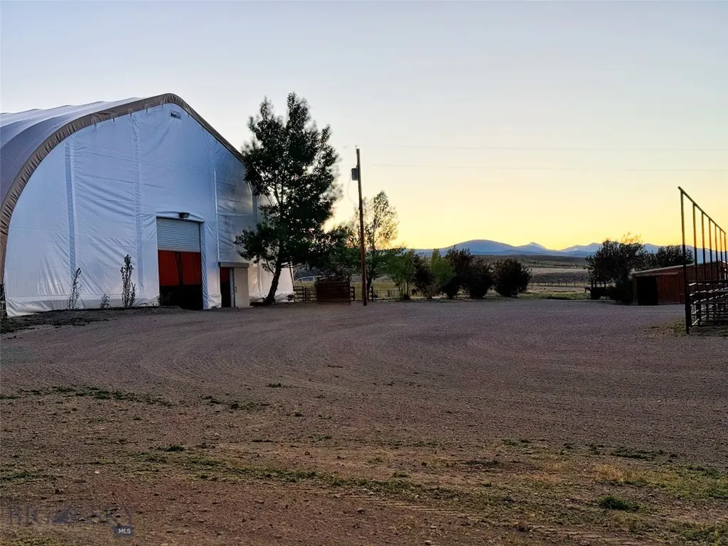 600 Blue Ribbon Lane Dillon MT 59725