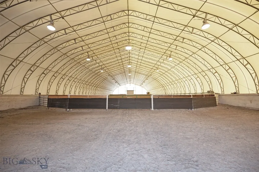 600 Blue Ribbon Lane Dillon MT 59725