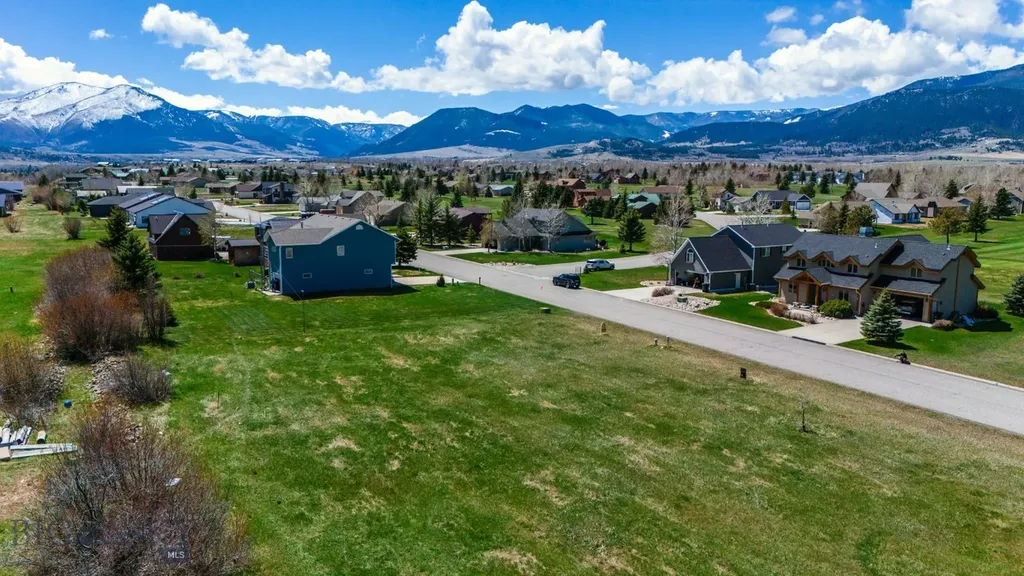 Lot 5 Lazy M Red Lodge MT 59068