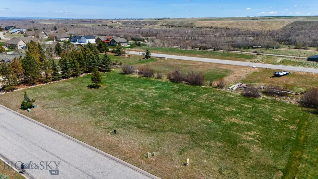 Lot 5 Lazy M Red Lodge MT 59068
