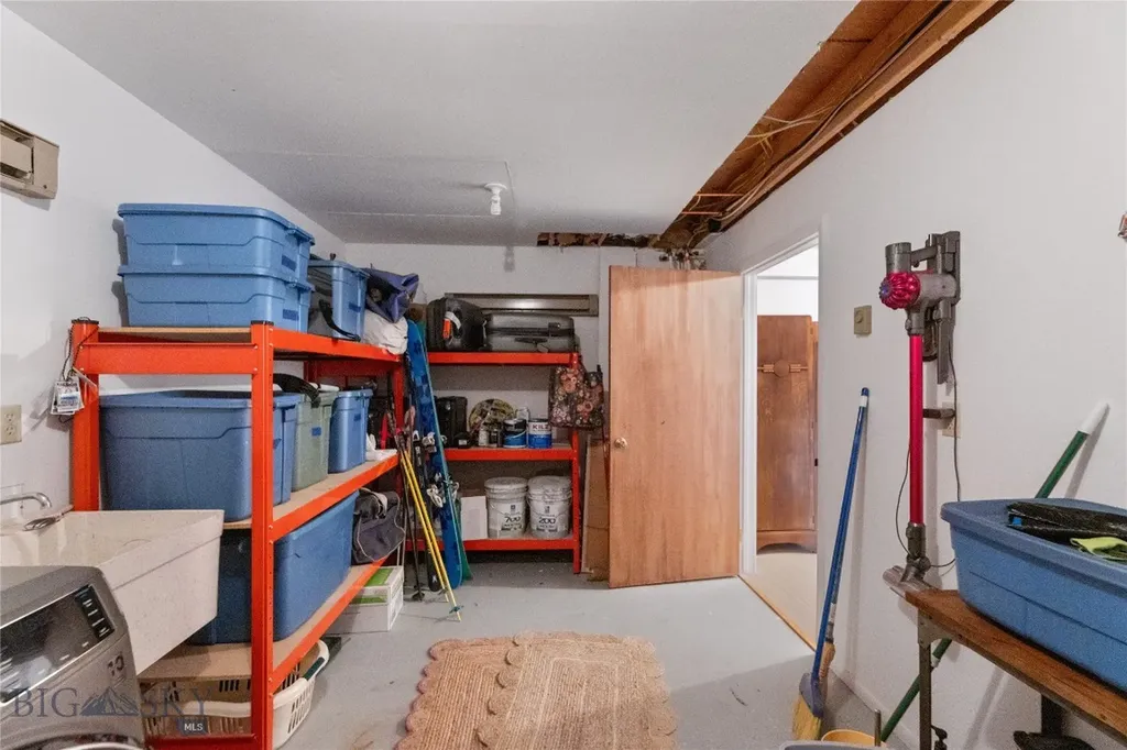 145 Spring Creek Hills Road Livingston MT 59047