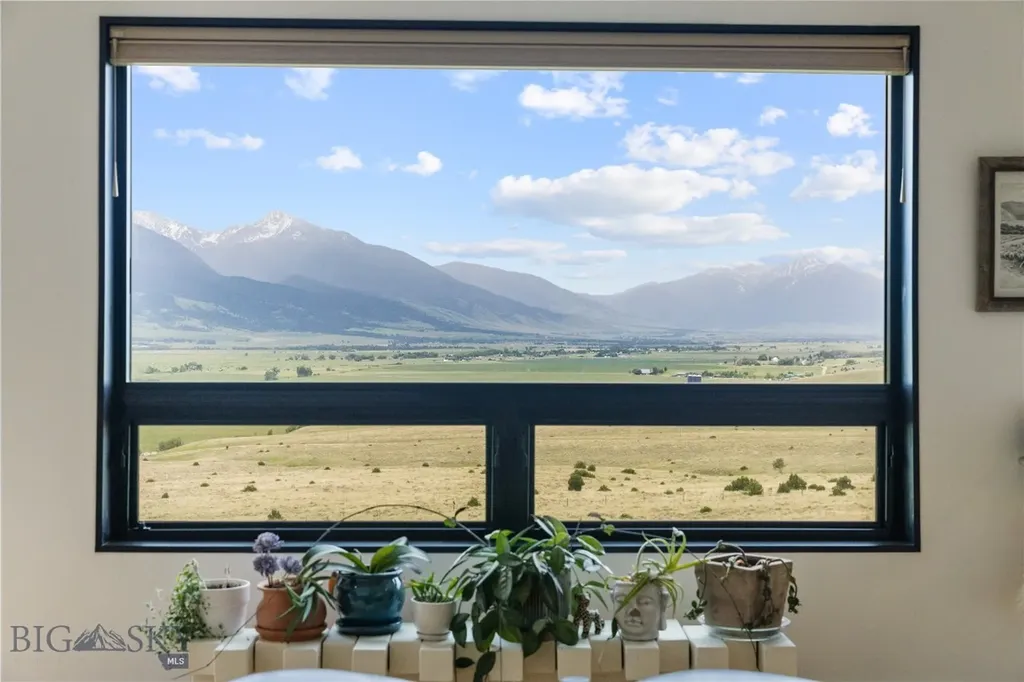 145 Spring Creek Hills Road Livingston MT 59047