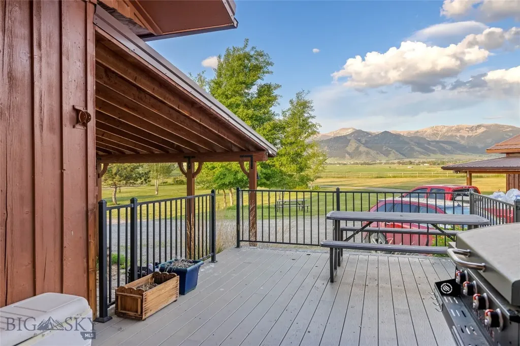 3573 Spain Bridge Road Belgrade MT 59714