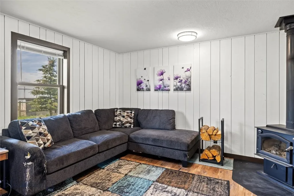 3573 Spain Bridge Road Belgrade MT 59714