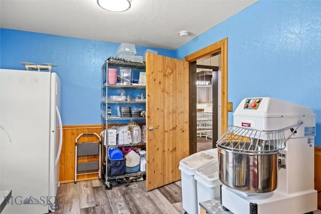 3573 Spain Bridge Road Belgrade MT 59714
