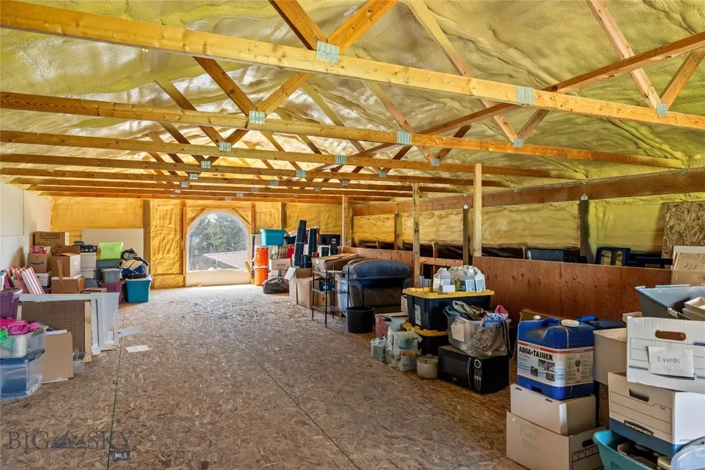 3573 Spain Bridge Road Belgrade MT 59714