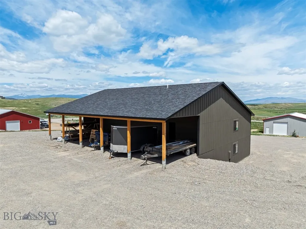 65 Lark Lane Dillon MT 59725