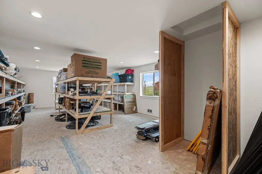 65 Lark Lane Dillon MT 59725