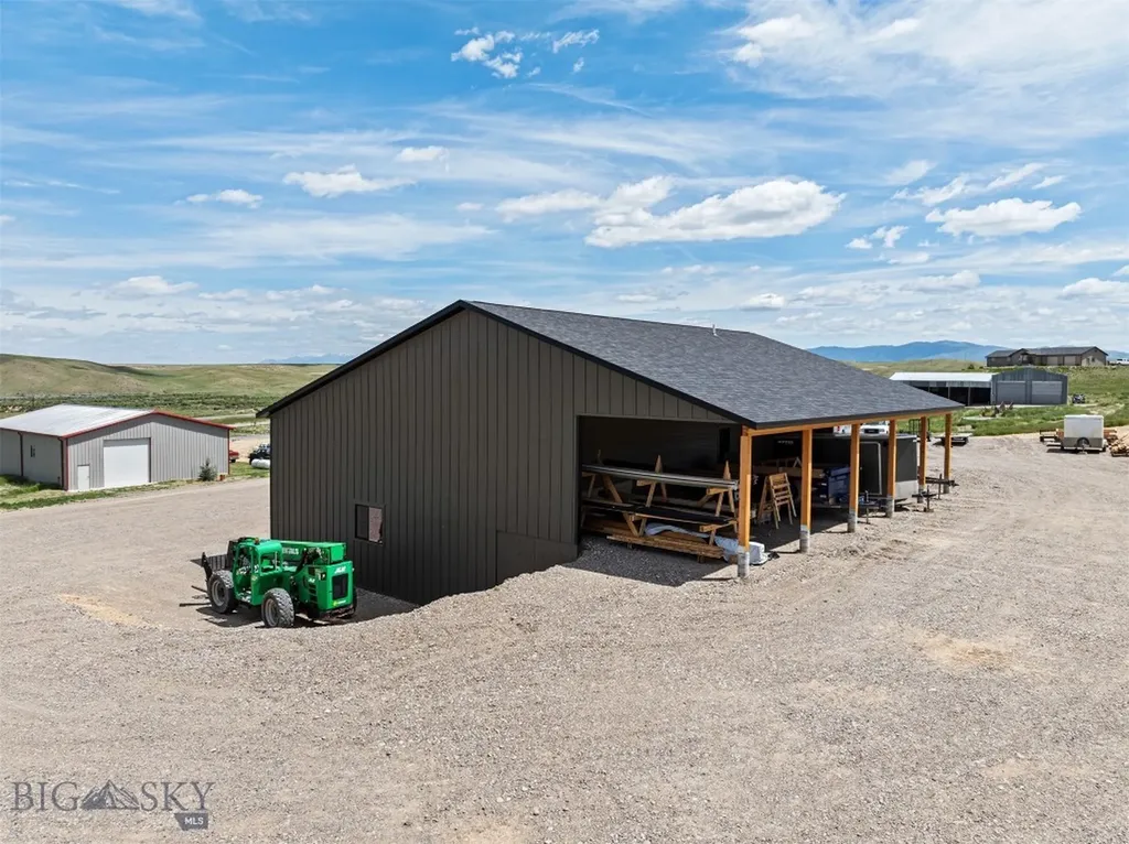 65 Lark Lane Dillon MT 59725
