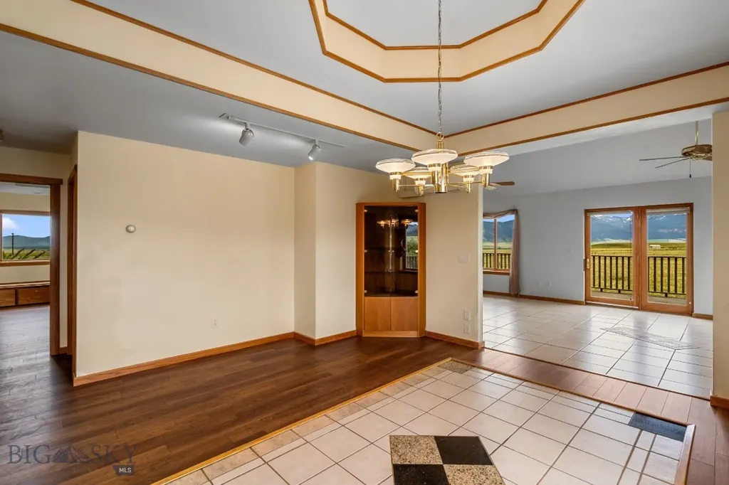 6385 Mount Highway 41 Whitehall MT 59759