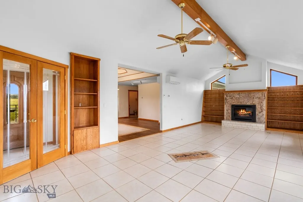 6385 Mount Highway 41 Whitehall MT 59759
