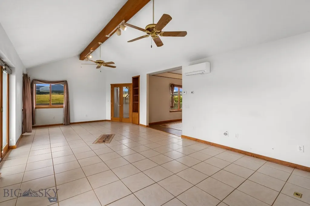 6385 Mount Highway 41 Whitehall MT 59759