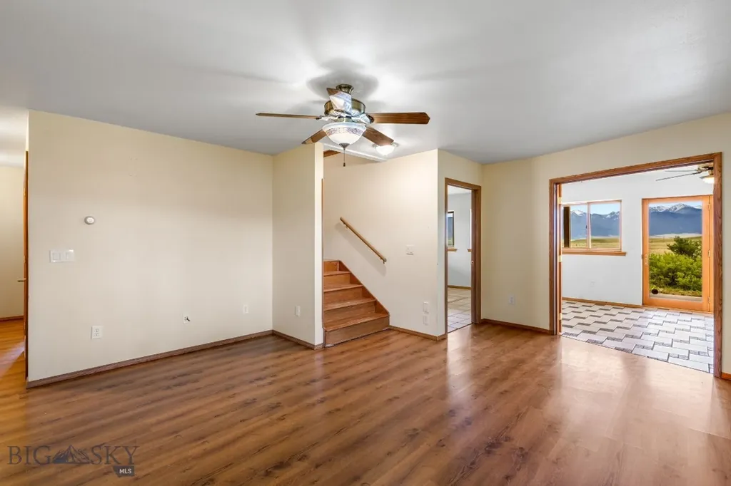 6385 Mount Highway 41 Whitehall MT 59759