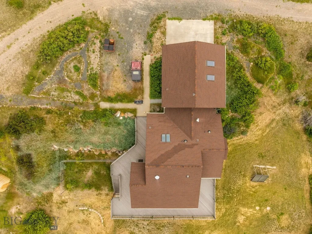 6385 Mount Highway 41 Whitehall MT 59759