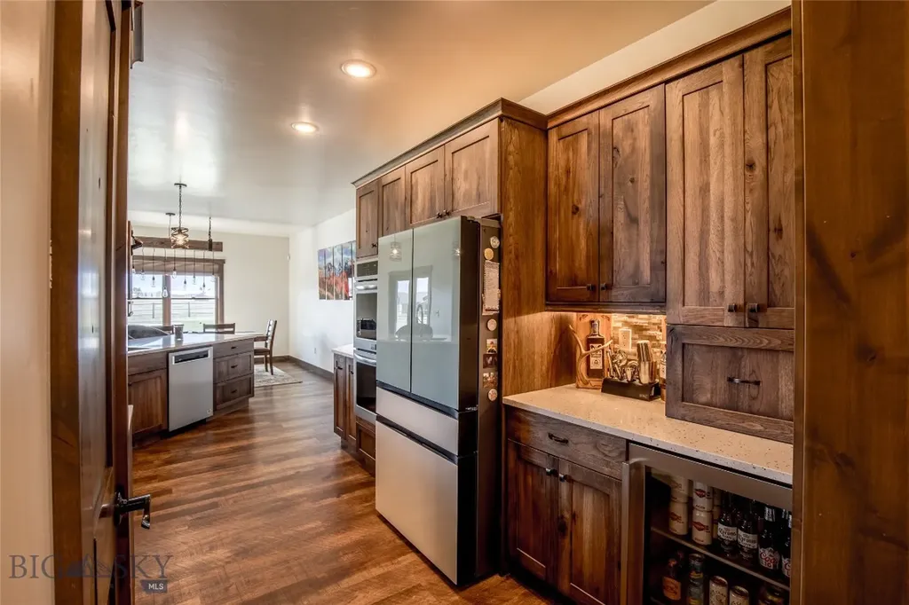 8 Sunset Court Ennis MT 59729