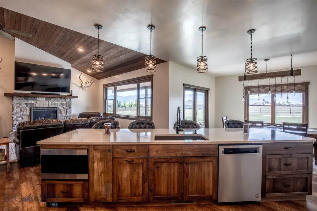 8 Sunset Court Ennis MT 59729