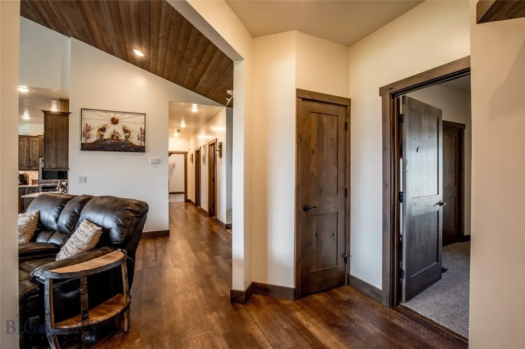 8 Sunset Court Ennis MT 59729