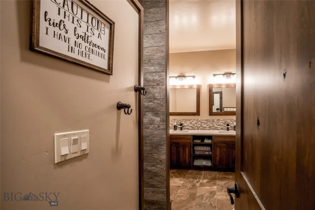 8 Sunset Court Ennis MT 59729