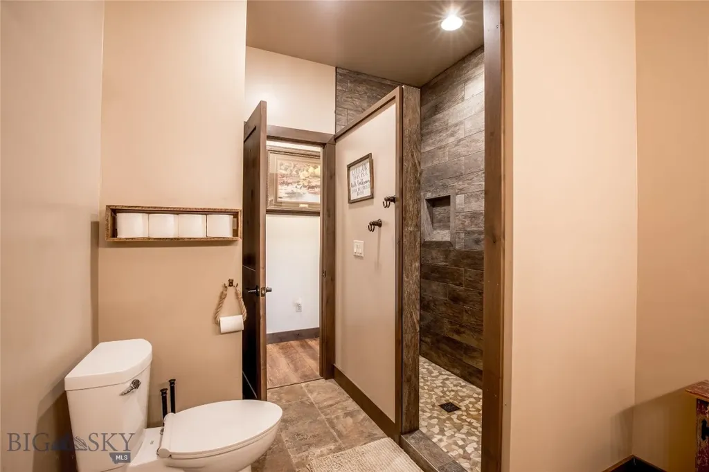 8 Sunset Court Ennis MT 59729