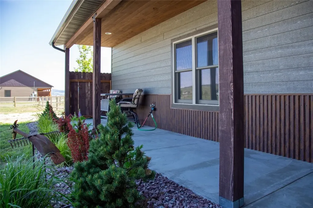 8 Sunset Court Ennis MT 59729