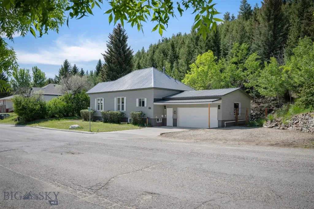 411 W 7th Street Anaconda MT 59711