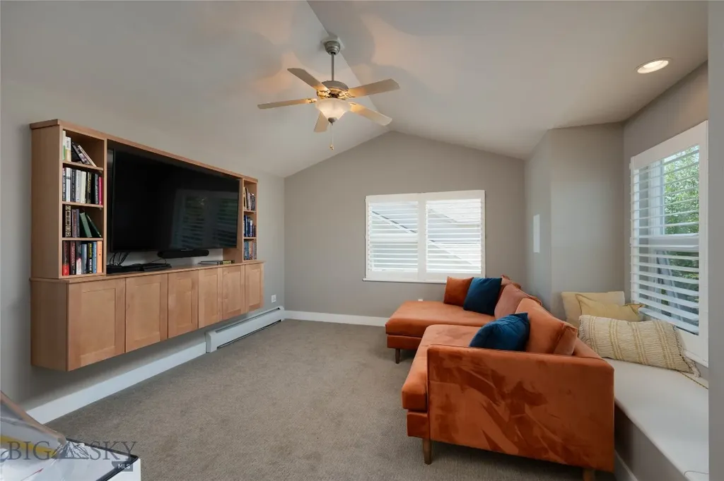 3214 Hillcrest Drive Bozeman MT 59715