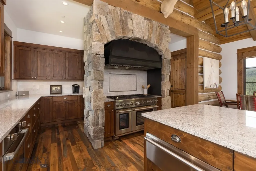 164 Settlers Loop Big Sky MT 59716