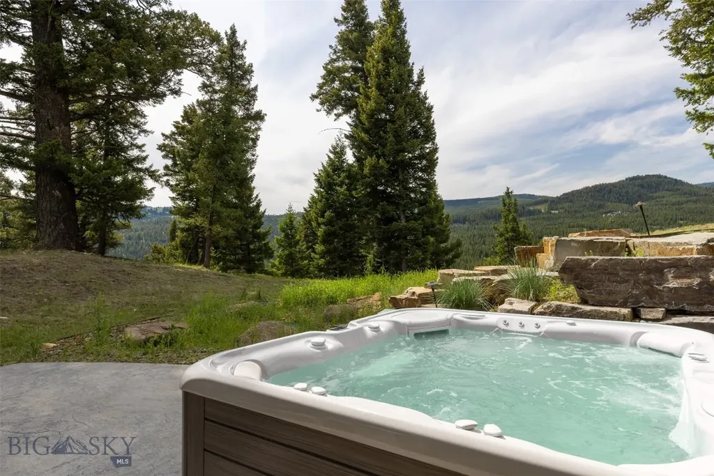 164 Settlers Loop Big Sky MT 59716