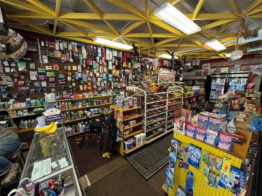 13505 Turah Road Clinton MT 59825
