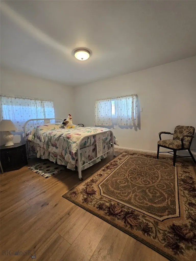 313 S Teigen Avenue Winnett MT 59087
