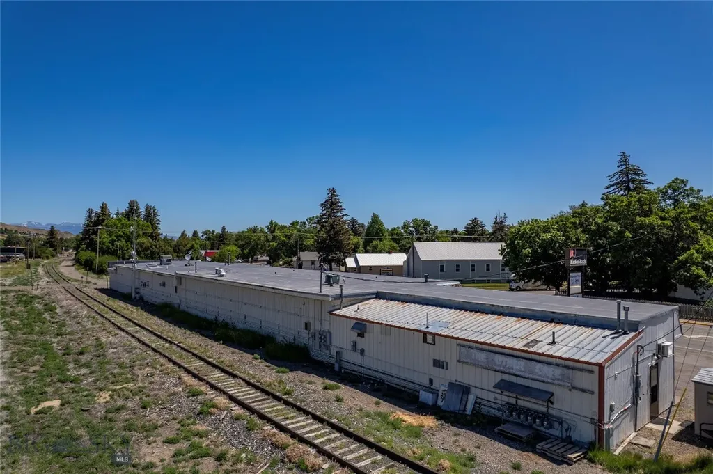 1014 W Park Street Livingston MT 59047