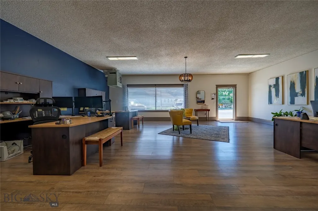 1014 W Park Street Livingston MT 59047