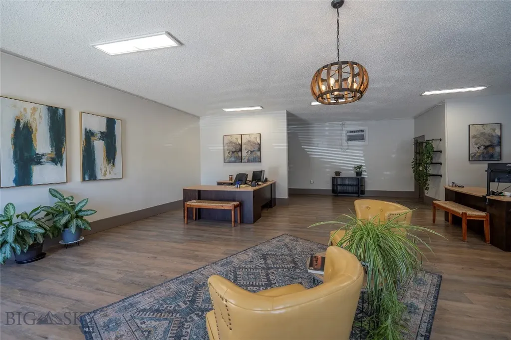 1014 W Park Street Livingston MT 59047