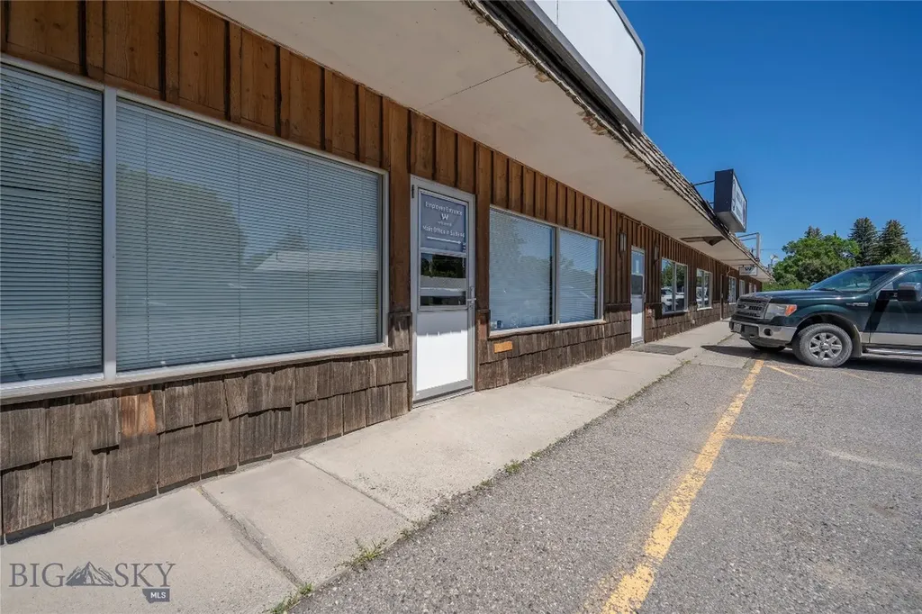 1014 W Park Street Livingston MT 59047