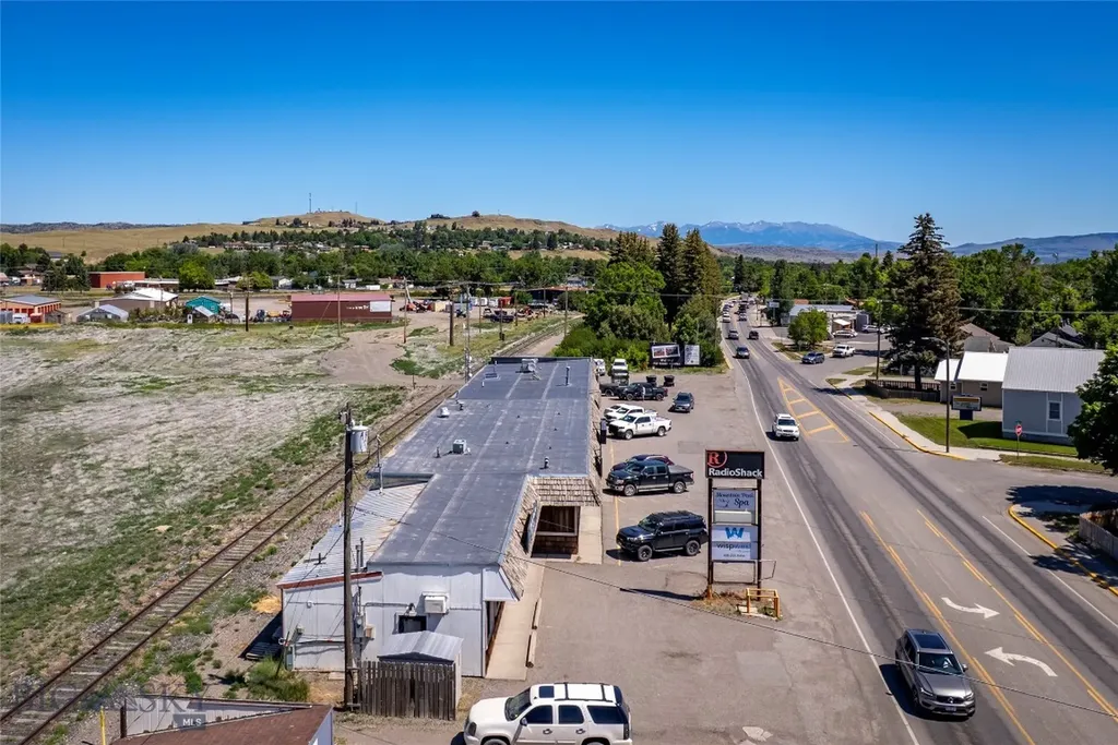 1014 W Park Street Livingston MT 59047