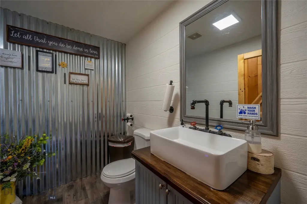 1014 W Park Street Livingston MT 59047